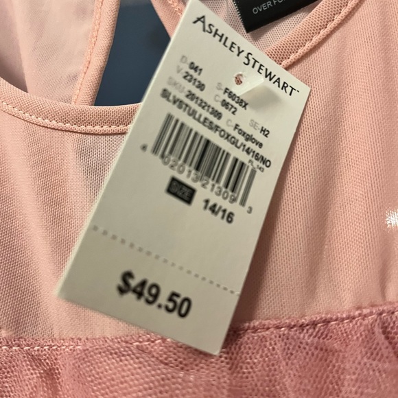 Free Flow Ruffle Top - Picture 2 of 2